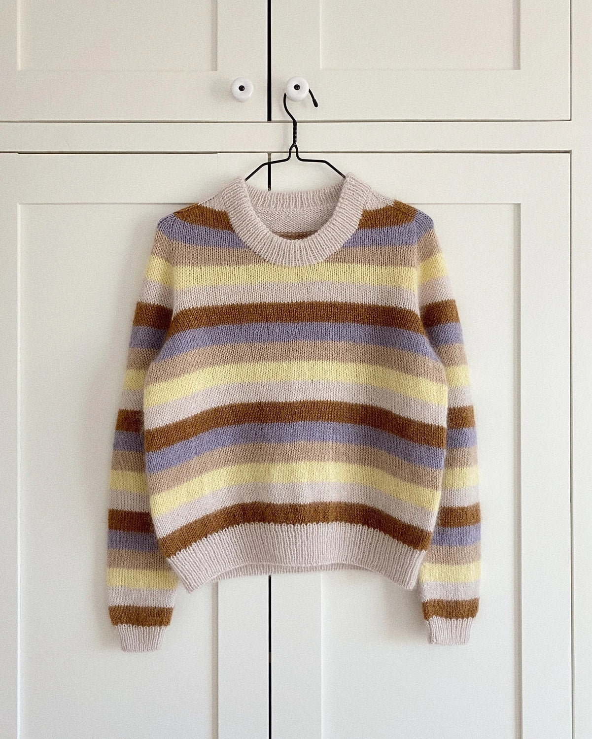 Aros Sweater